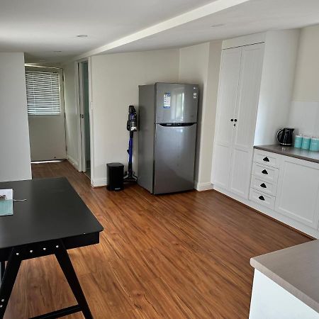 Cornelias Cottage Mount Gambier Central מראה חיצוני תמונה