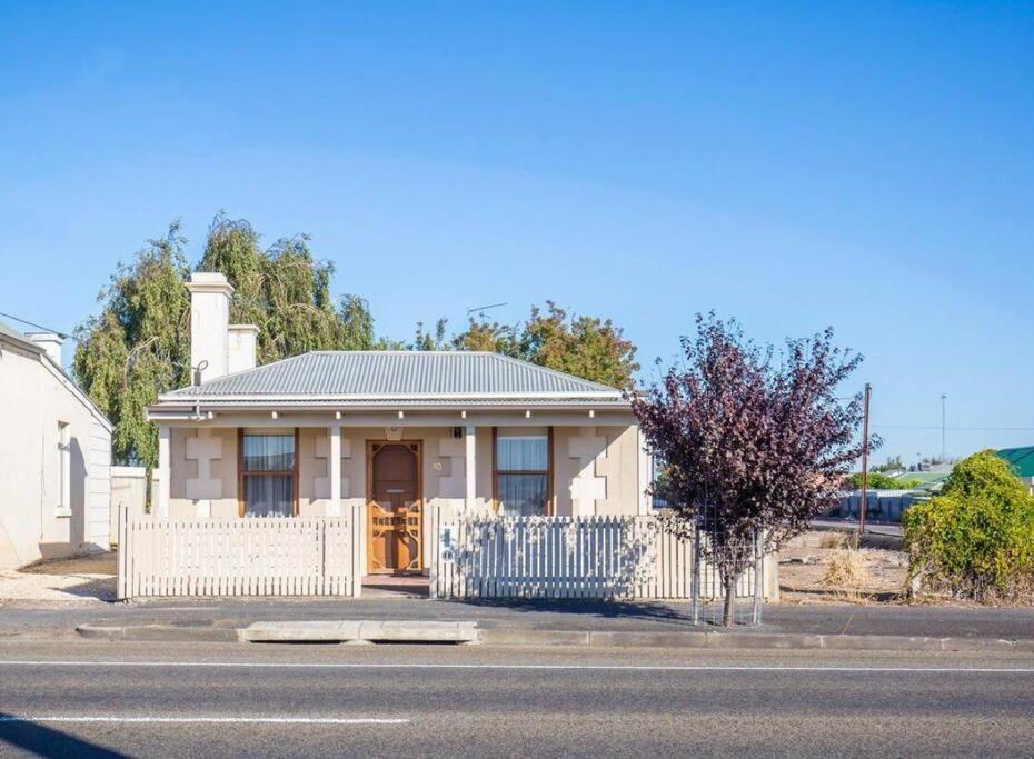 Cornelias Cottage Mount Gambier Central מראה חיצוני תמונה